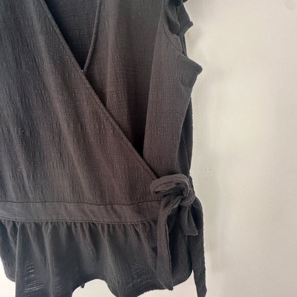 Banana Republic Women's V-Neck Wrap Blouse M Black Ruffle Trim - Picture 5 of 9